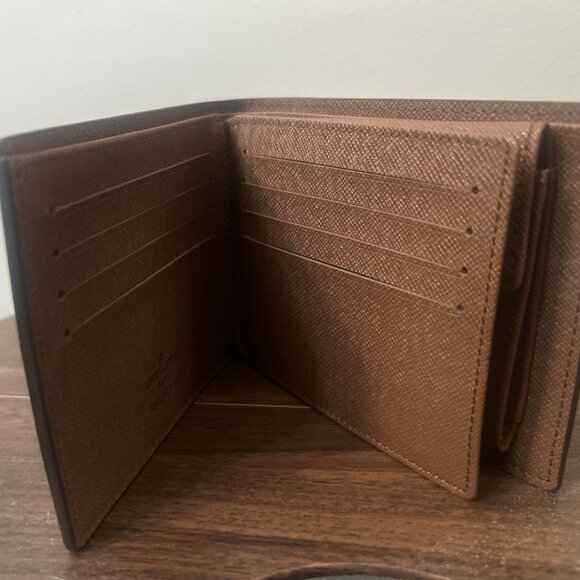 Louis Vuitton Marco monogram wallet - Picture 3 of 3